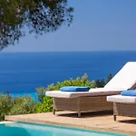 Villa Mirtes With Breathtaking Sea View,close To Porto Katsiki And Egremni