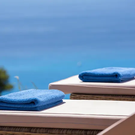 Villa Mirtes With Breathtaking Sea View,close To Porto Katsiki And Egremni *