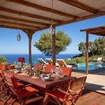 Villa Mirtes With Breathtaking Sea View,close To Porto Katsiki And Egremni Pondi