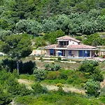Mirtes With Breathtaking Sea View,close To Porto Katsiki And Egremni Villa