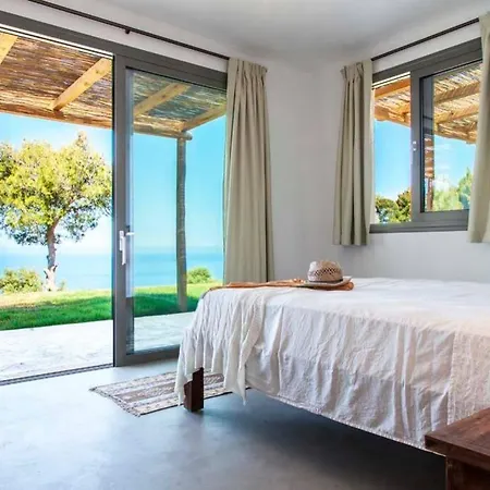 Mirtes With Breathtaking Sea View,close To Porto Katsiki And Egremni