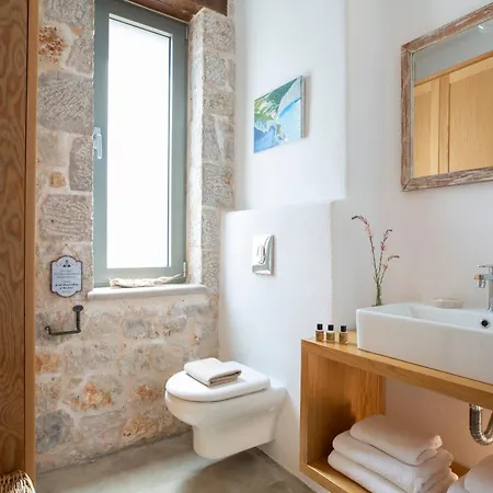 Mirtes With Breathtaking Sea View,close To Porto Katsiki And Egremni Pondi