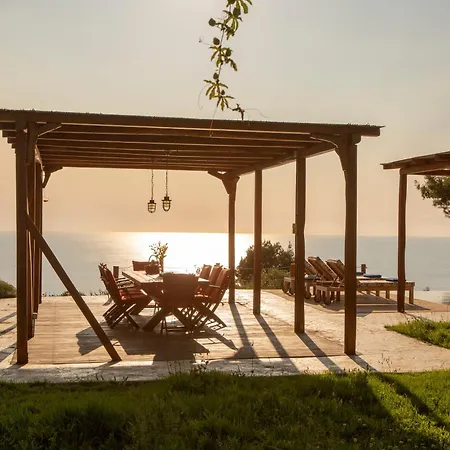 Mirtes With Breathtaking Sea View,close To Porto Katsiki And Egremni Villa Pondi