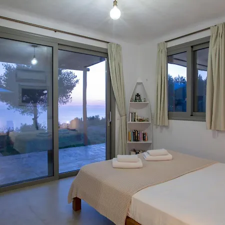 Mirtes With Breathtaking Sea View,close To Porto Katsiki And Egremni Villa
