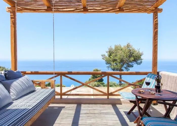 Villa Mirtes With Breathtaking Sea View,close To Porto Katsiki And Egremni *