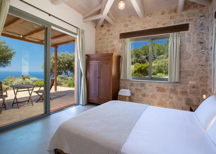 Mirtes With Breathtaking Sea View,close To Porto Katsiki And Egremni *