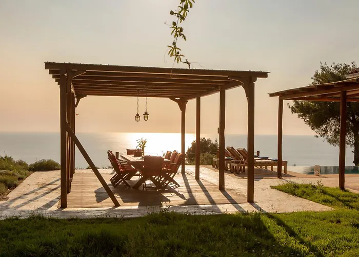 Mirtes With Breathtaking Sea View,close To Porto Katsiki And Egremni Villa Pondi