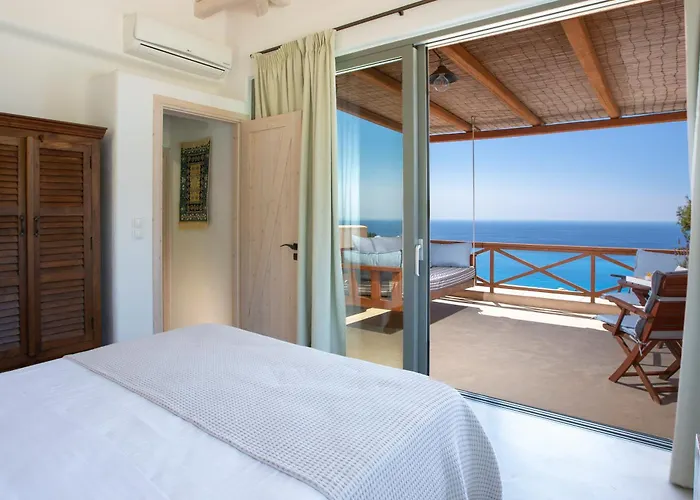 Mirtes With Breathtaking Sea View,close To Porto Katsiki And Egremni