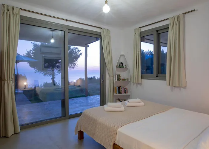 Mirtes With Breathtaking Sea View,close To Porto Katsiki And Egremni Villa