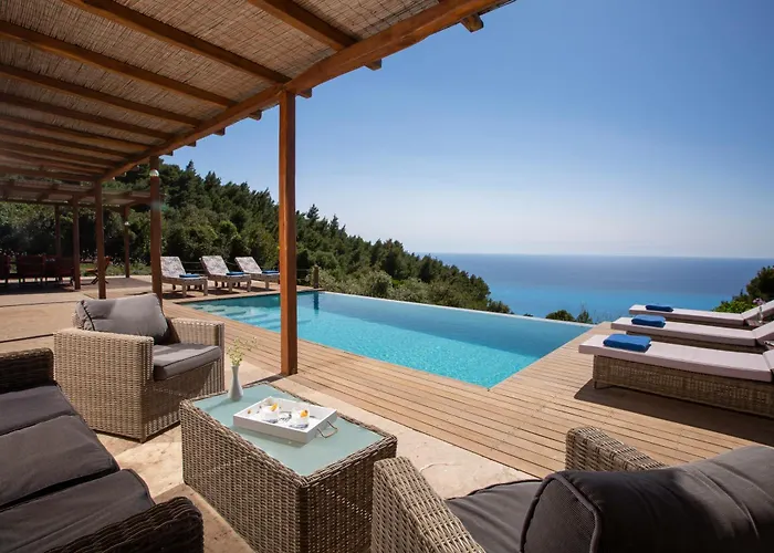 Villa Mirtes With Breathtaking Sea View,close To Porto Katsiki And Egremni