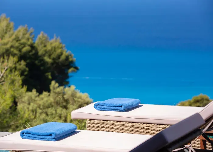 Villa Mirtes With Breathtaking Sea View,close To Porto Katsiki And Egremni *