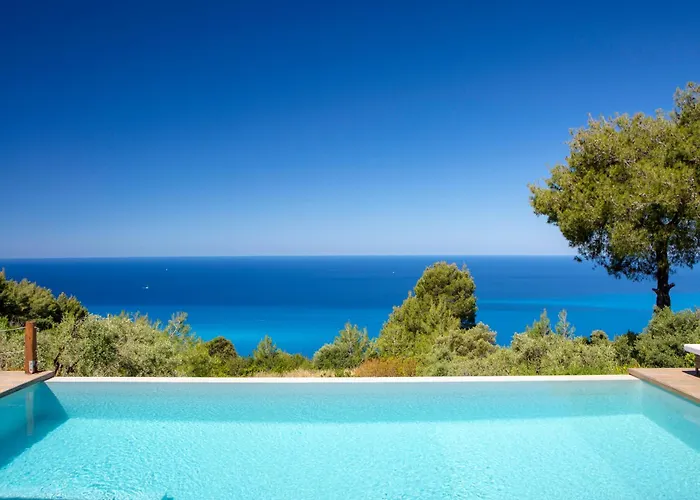 Villa Mirtes With Breathtaking Sea View,close To Porto Katsiki And Egremni